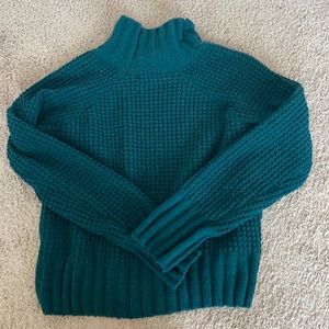 Emerald green turtle neck sweater